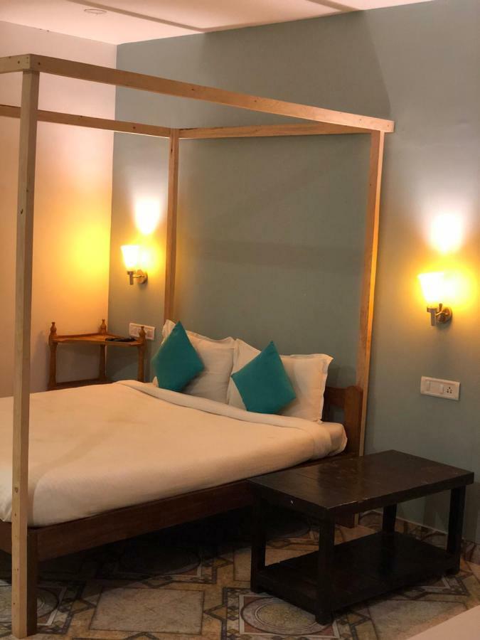 Kaza A Le Pearl Resort アンジュナ エクステリア 写真